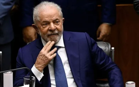 Discursos de Lula na posse foram marcados por exag
