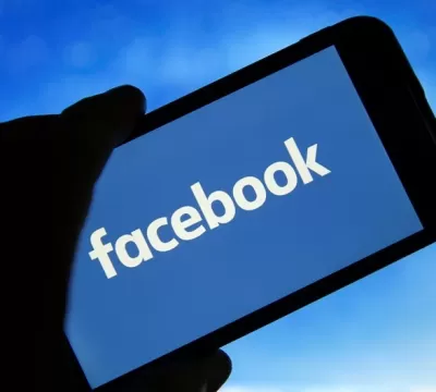 Facebook é condenado a indenizar 8 milhões de bras