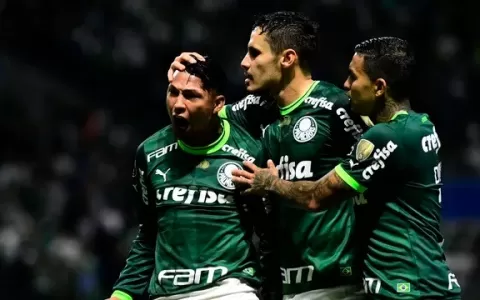 Palmeiras goleia e avança na Libertadores com melh