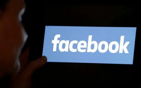 Facebook enfrenta segundo dia de pane global de se