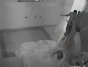 Vídeo: homem mata mulher a facadas em motel - IMAG