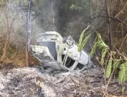 Carro encontrado incendiado na Entrada de Itaitu e