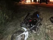 Três pessoas morrem em colisão entre duas motos no