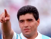 Morre Diego Maradona após parada cardiorrespiratór