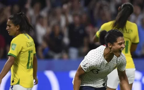 Seleção brasileira perde para a França na prorroga