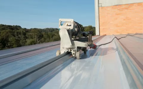 Nova tecnologia dispensa corte de telhado para ins