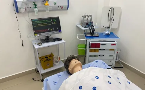 Medicina do Imepac conta com centro de simulação r