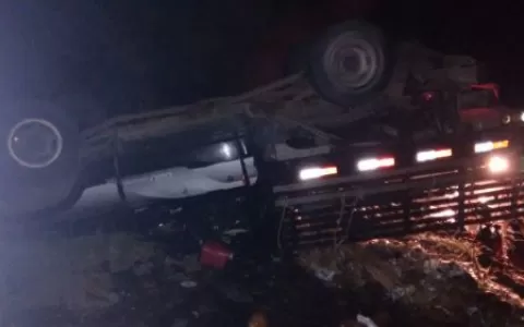 Homem morre após acidente na BR-242, em Itaberaba