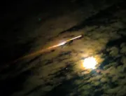 Suposto meteoro é visto no céu na região de Jacobi