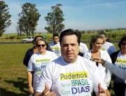 Caravana do Podemos debate a nova política em Jaco