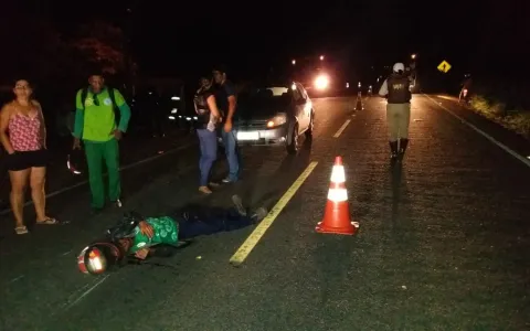 Homem fica ferido ao colidir moto com animal na pi