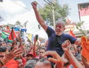 Lula é oficializado candidato à Presidência pelo P
