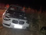 Homem morre após bater BMW em carreta na Bahia