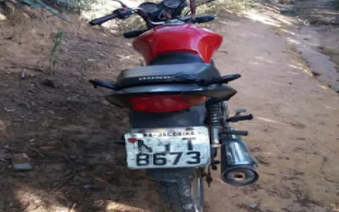 Motocicleta é furtada em Alto do Capim na cidade d