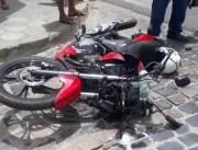 Vendedor de lanches quebra moto de cliente por dív