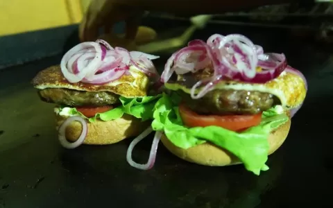 Hambúrguer de cordeiro é lançado na Feira Baiana d