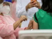 Bahia autoriza municípios a vacinarem idosos acima