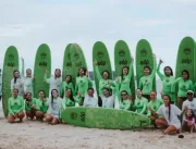 Águas de Gaia ensina surf para mulheres de Guarapa