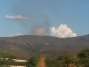 Foco de incêndio em serra na região da Cachoeira d