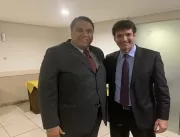 Em Goiânia, Gustavo participa do Fórum Nacional do