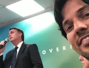 Bolsonaro aposta em Faria para agradar ao centrão 
