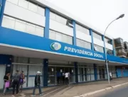 INSS autoriza bancos a renovar prova de vida por p
