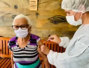 Santa Rita inicia vacinação contra covid-19 nas in