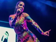 Vídeo de Anitta de 4 tatuando o ânus leva internet