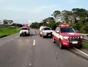 [VÍDEO] Motorista morre após colisão frontal entre