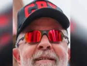 [VÍDEO] Lula usa boné com sigla CPX e vira alvo de