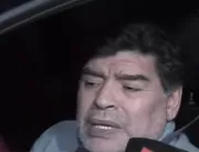 Maradona é flagrado dirigindo com sintomas de embr