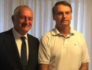 Bolsonaro discute extradição de Battisti com embai