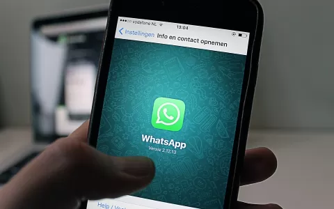 WhatsApp baniu mais de 400 mil usuários no Brasil 