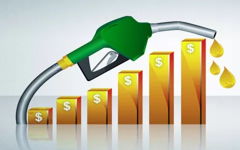 Petrobras anuncia 6º reajuste da gasolina e combus