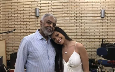 Gilberto Gil e Juliette fazem live de São João nes