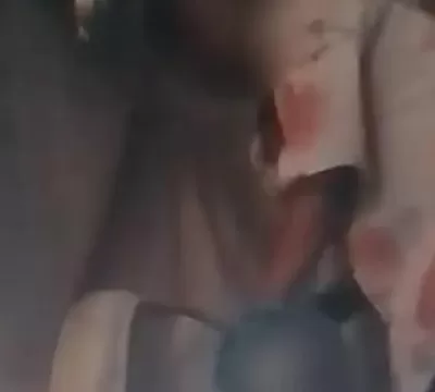 CRUELDADE: Mãe grava vídeo torturando a própria fi