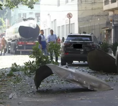 BAGACEIRA: Caminhão-tanque explode e VÍDEO mostra 