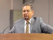 Adriano Galdino discute Mesa Diretora com Oposição