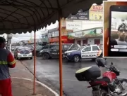 VÍDEO: Bandido faz live no Facebook enquanto rouba