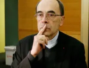 Cardeal é condenado por silêncio diante de abusos 