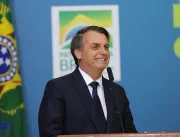 Bolsonaro afaga irmãos nordestinos 