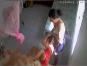 Vídeo: Mãe é presa em flagrante acusada de espanca