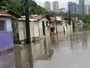 Casa desaba em bairro de João Pessoa; Defesa Civil