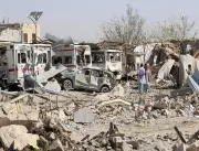 Explosão de carro-bomba no Afeganistão deixa dez m