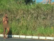 Homem é flagrado andando completamente nu às marge