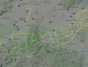 Piloto desenha no céu mensagem durante pandemia do