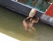 Novo vídeo mostra casal fazendo sexo no lago de Pa