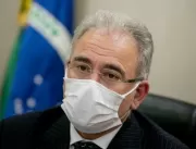 Ministro Marcelo Queiroga testa negativo para covi