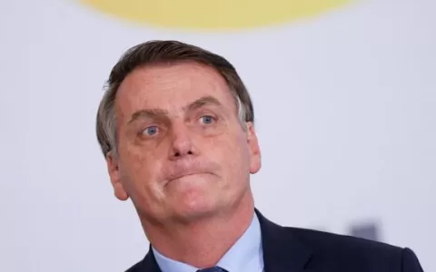 Bolsonaro afirma que não vai congelar preço do com