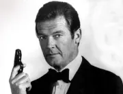 Roger Moore revelou que um dos atores em 007 era “maníaco sexual”